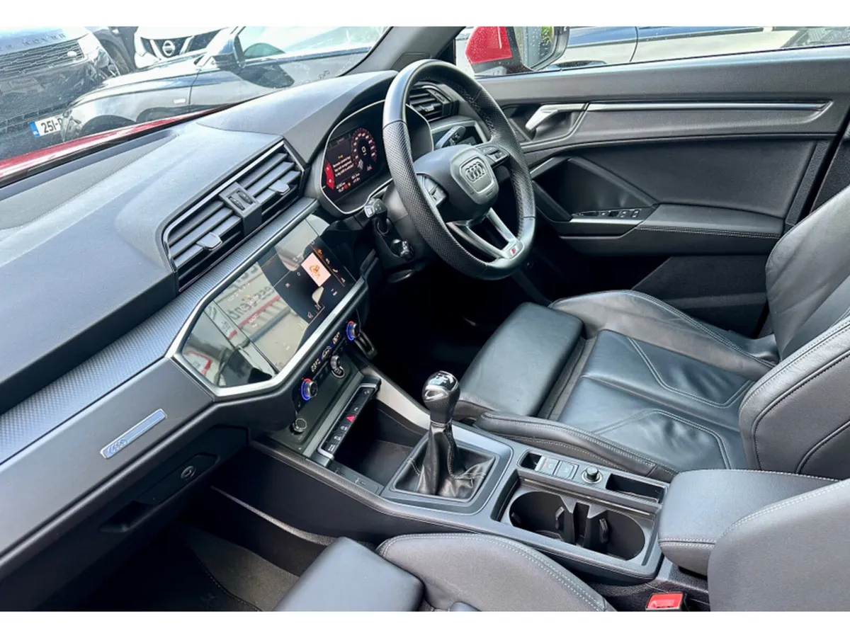 Audi Q3 35 TDI 150HP S LINE - Image 3