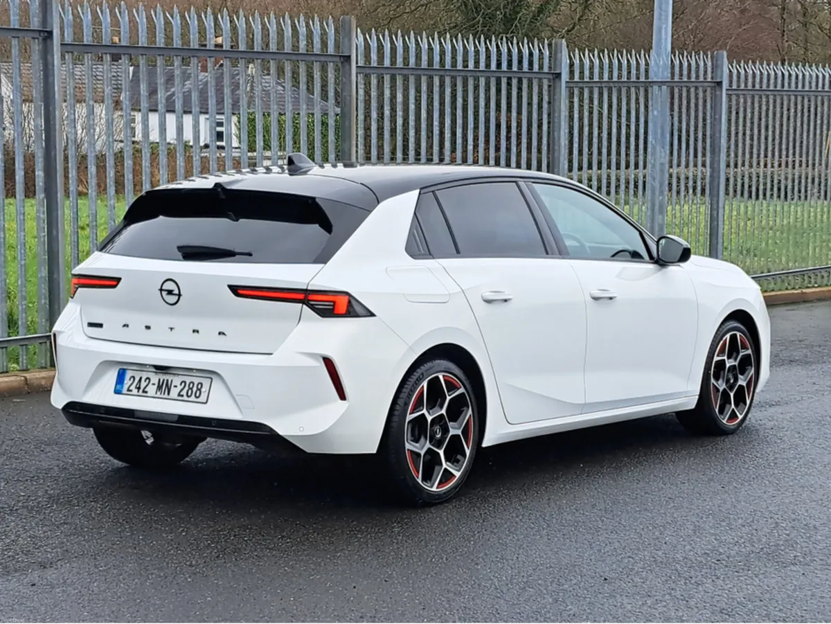 Opel Astra GS 1.5TD 130BHP **TOP SPEC** - Image 4