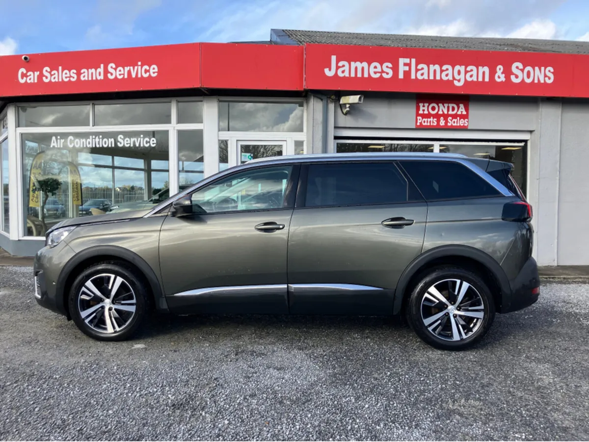 Peugeot 5008 ALLURE 1.5 BLUE HDI 130 A AUTOMATIC - Image 3