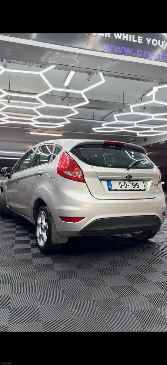 Ford Fiesta 2011 - Image 4
