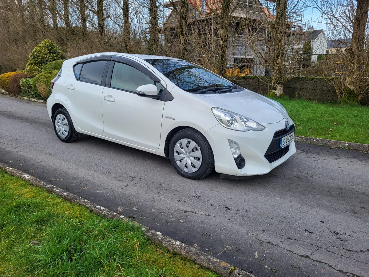Toyota Aqua HYBRID AUTOMATIC - Image 1
