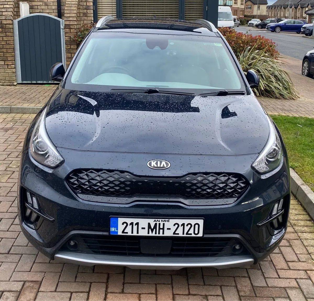 KIA NIRO PLUG-IN HIBRID - Image 2