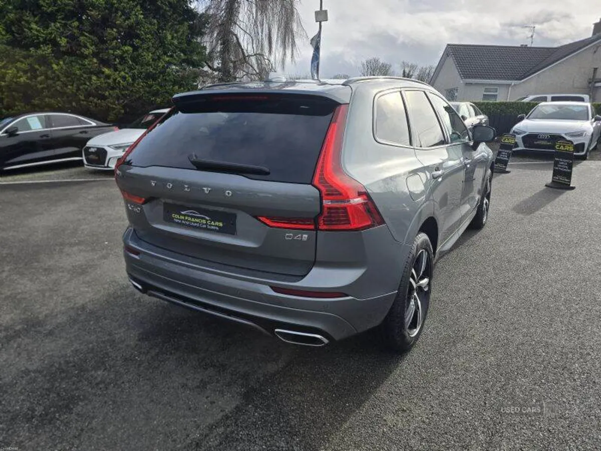 Volvo XC60 R-DESIGN - Image 4