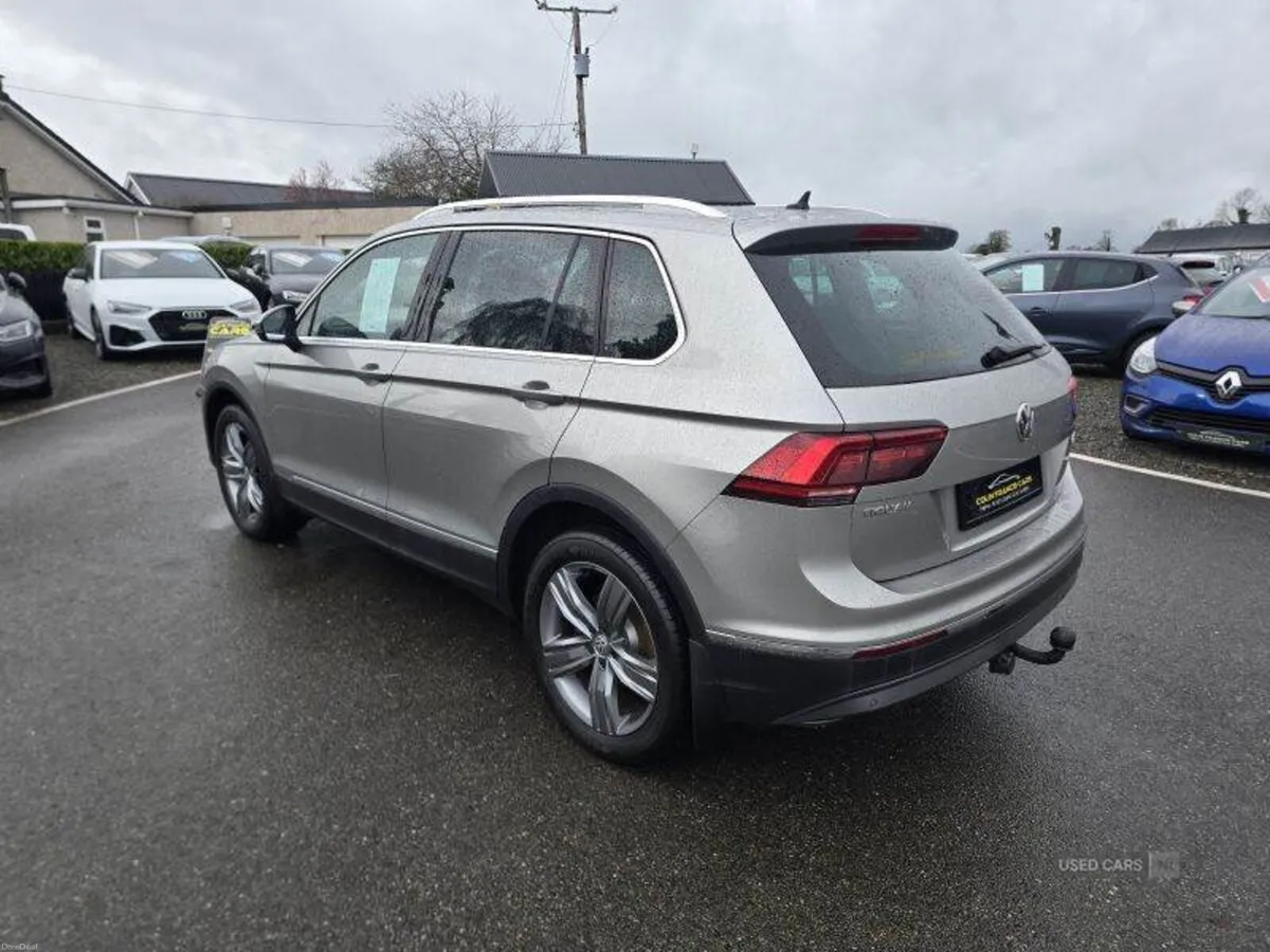 Volkswagen Tiguan SEL - Image 3