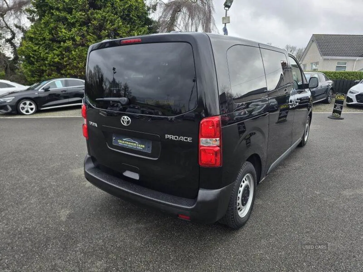Toyota Proace Combi - Image 4