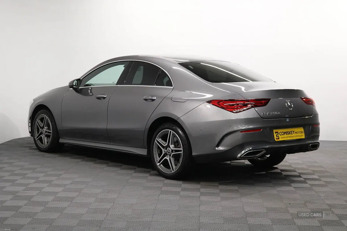 Mercedes-Benz CLA 250e AMG Line - Image 4