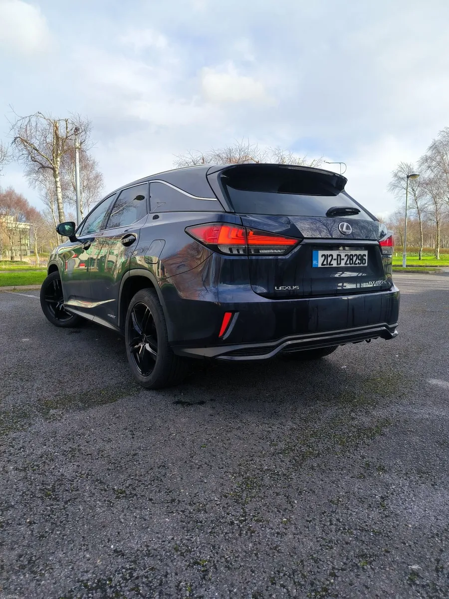 Lexus RX 450hL Takumi top spec 7 seater - Image 4