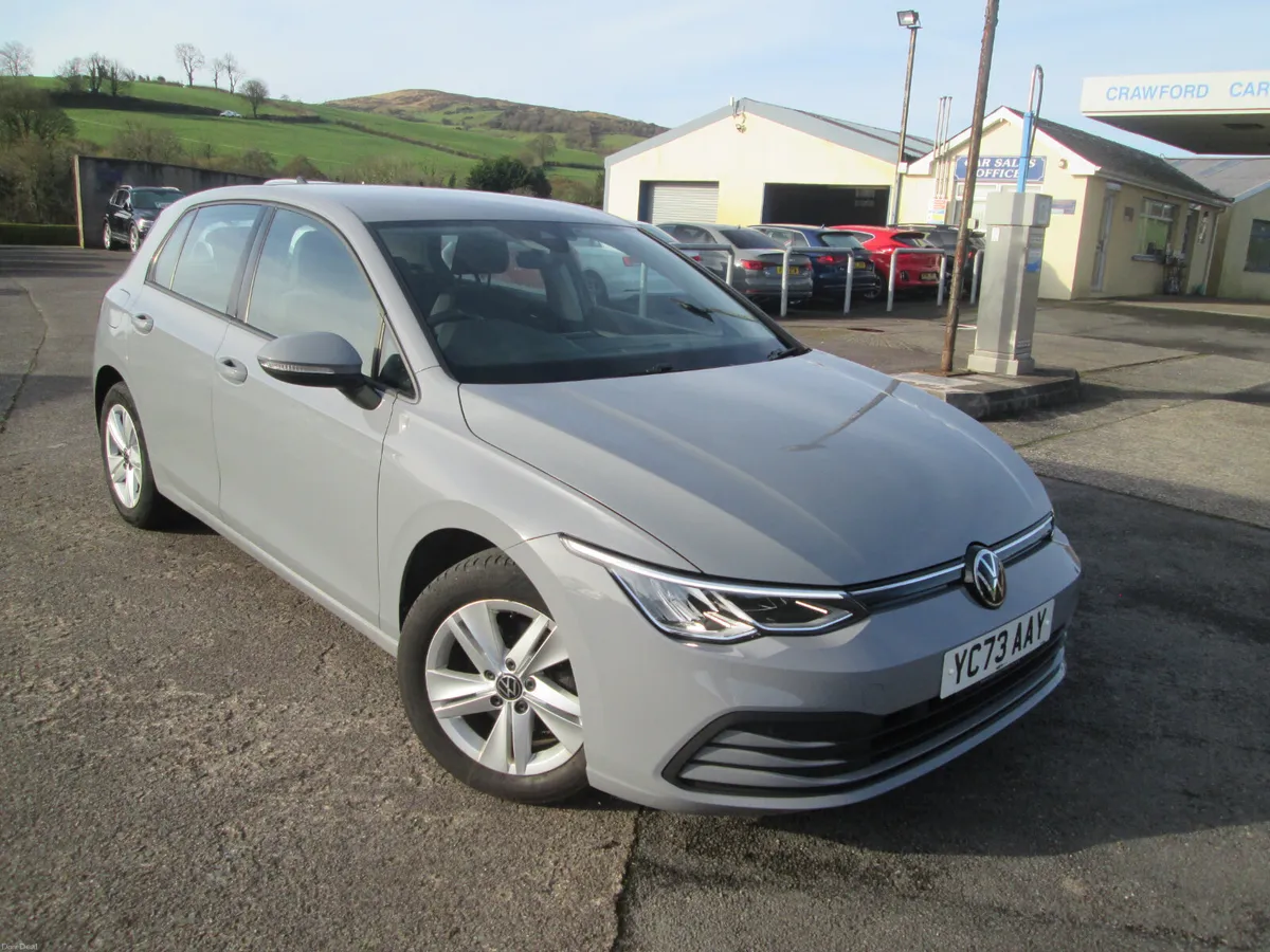 2023  V`W  GOLF  PETROL  1.5  TSI  LIFE  5DR - Image 1