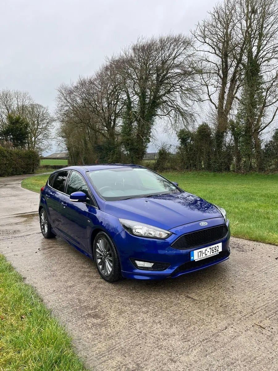 Ford Focus - Image 2