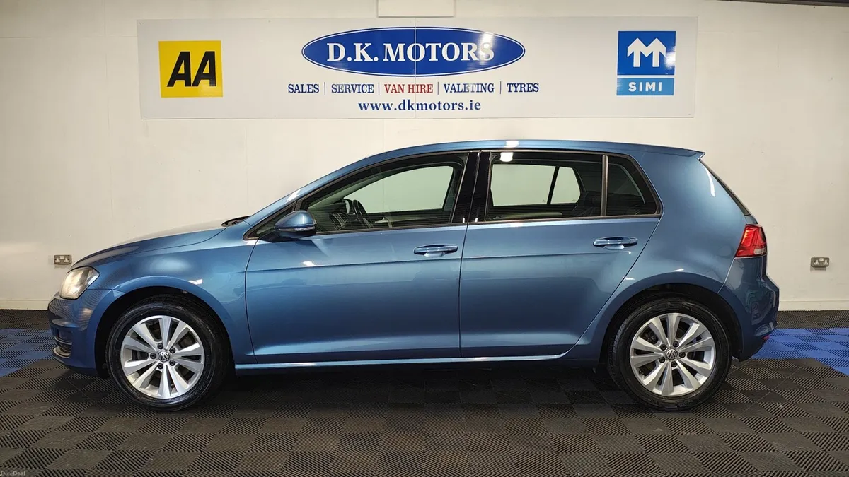 VW GOLF - Image 4