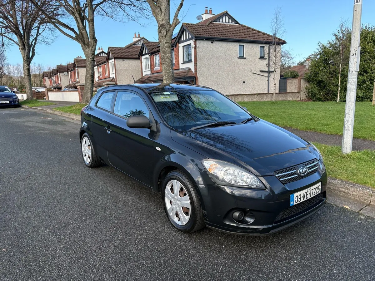 2009 Kia ceed - Image 1