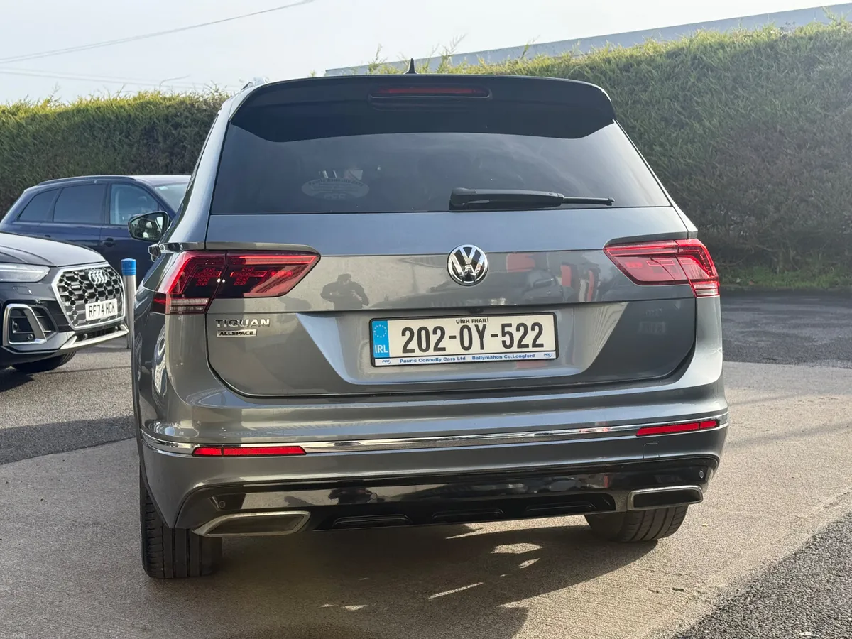Volkswagen Tiguan**R-Line Appspace Auto** - Image 4