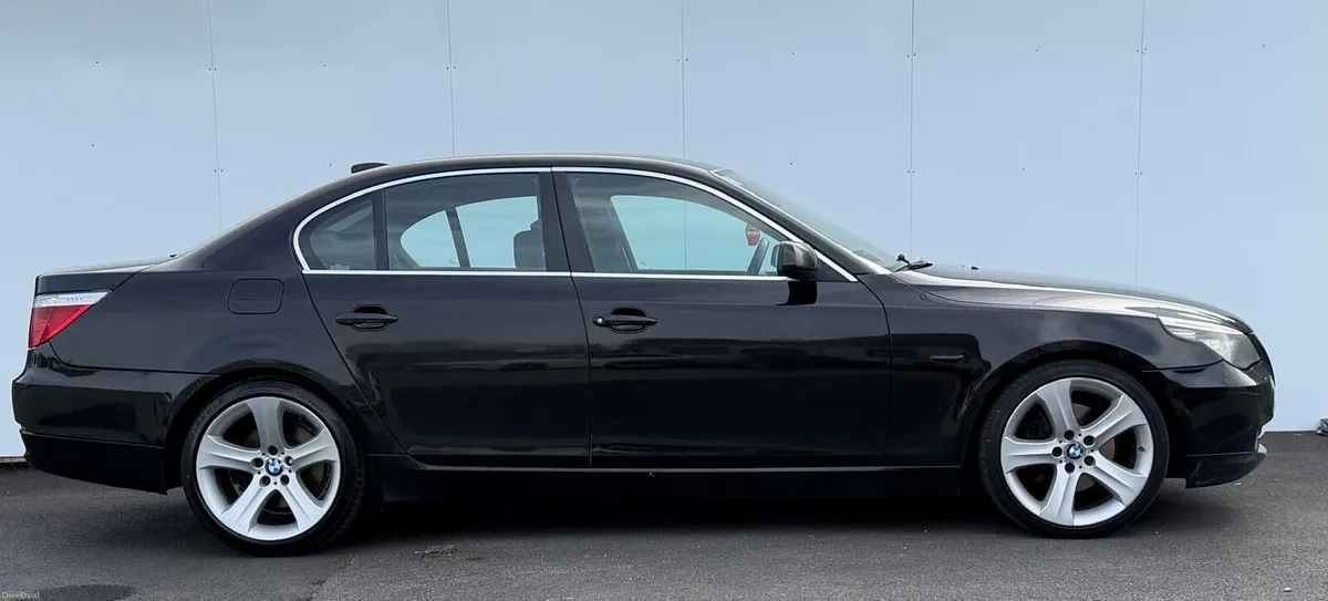 BMW 520d TAXED - Image 4