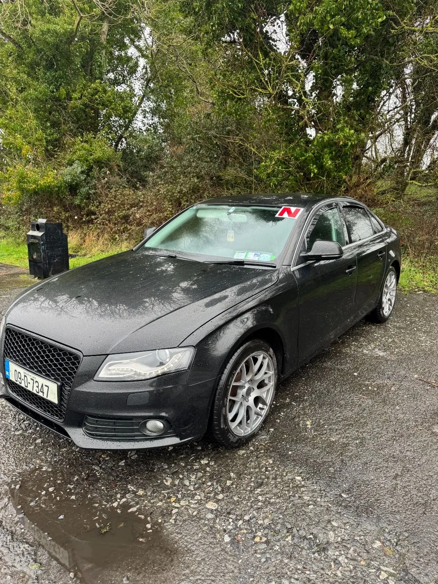 Audi A4 2009 - Image 1