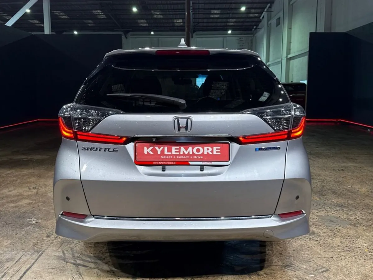 Honda Shuttle 1.5L HYBRID AUTOMATIC - CRUISE CONTR - Image 4