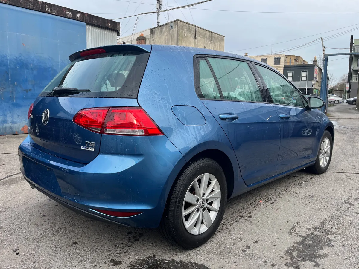 2016 VOLKSWAGEN GOLF, ONLY 28,000KLM'S, AUTOMATIC - Image 2