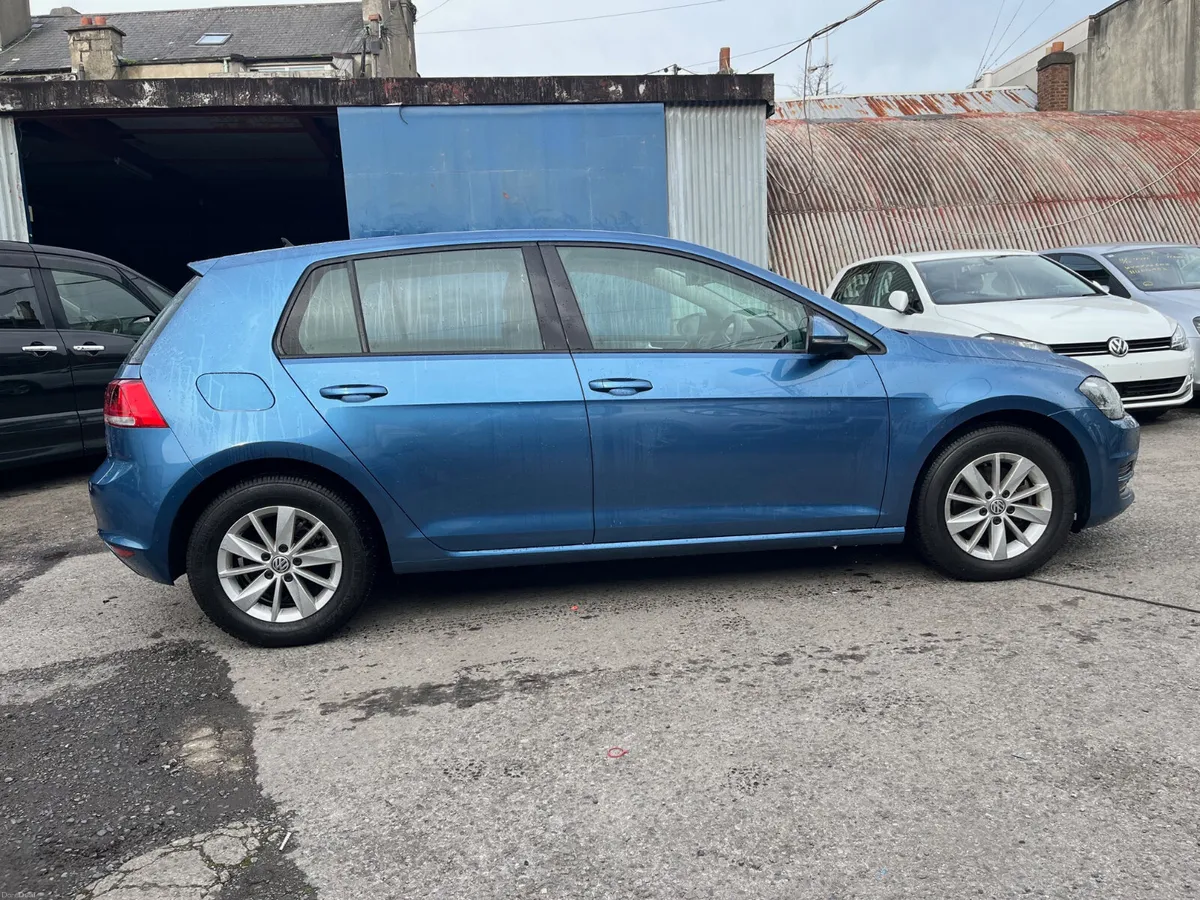 2016 VOLKSWAGEN GOLF, ONLY 28,000KLM'S, AUTOMATIC - Image 3