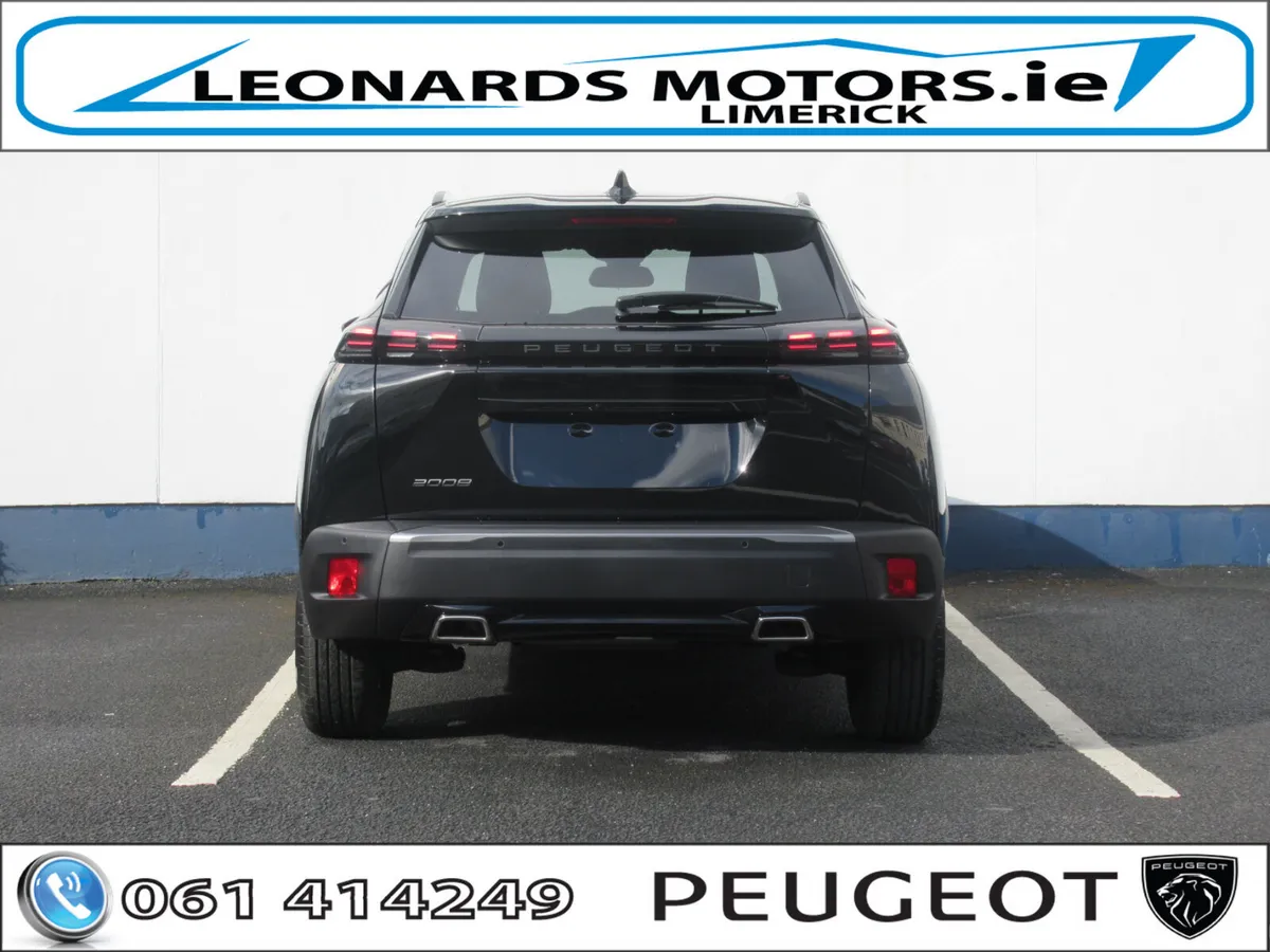 261 Peugeot 2008 Allure Hybrid 145BHP *DEMO* - Image 4
