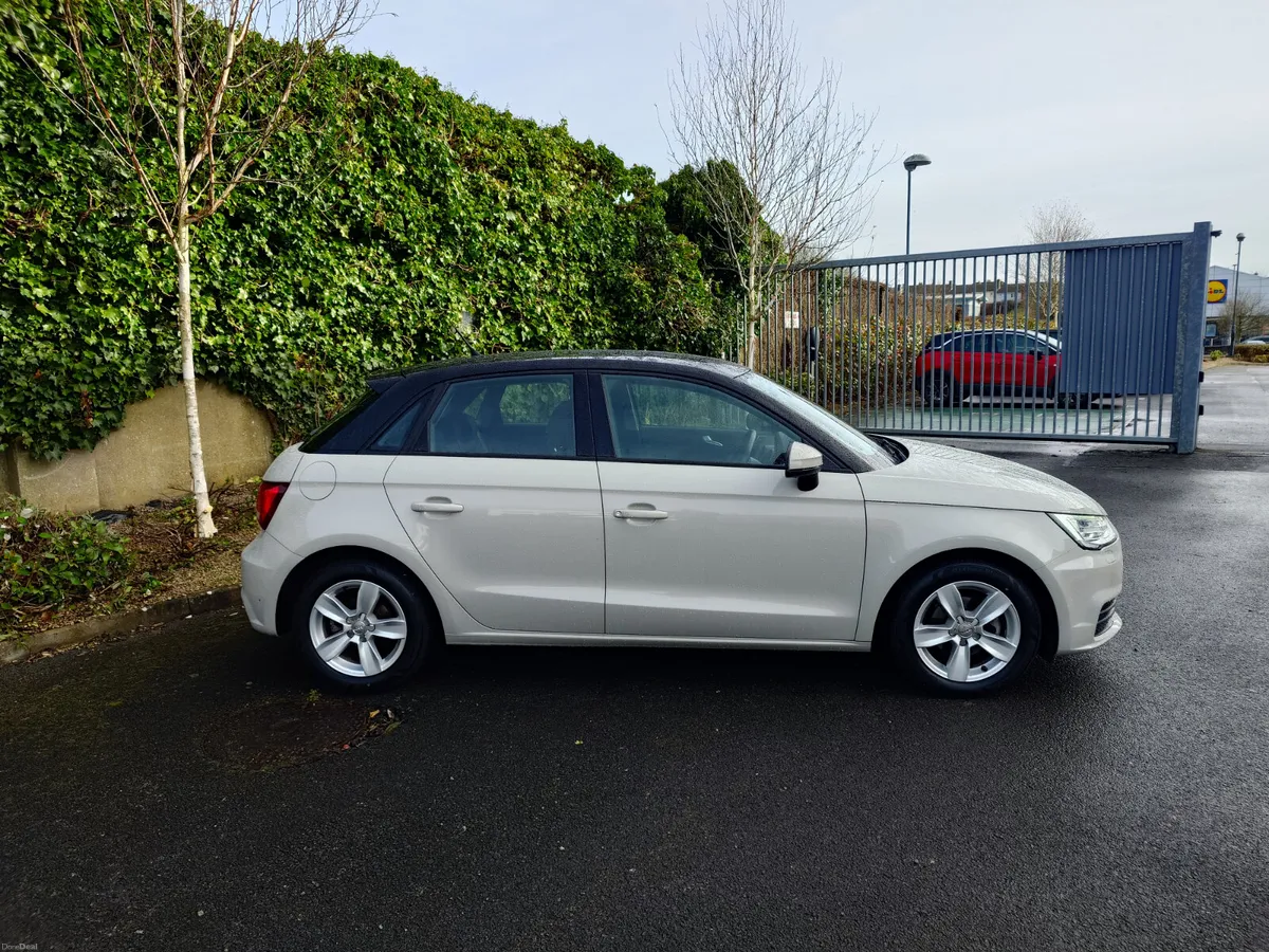 Audi A1 1.0 TFSI Sportback - Image 4