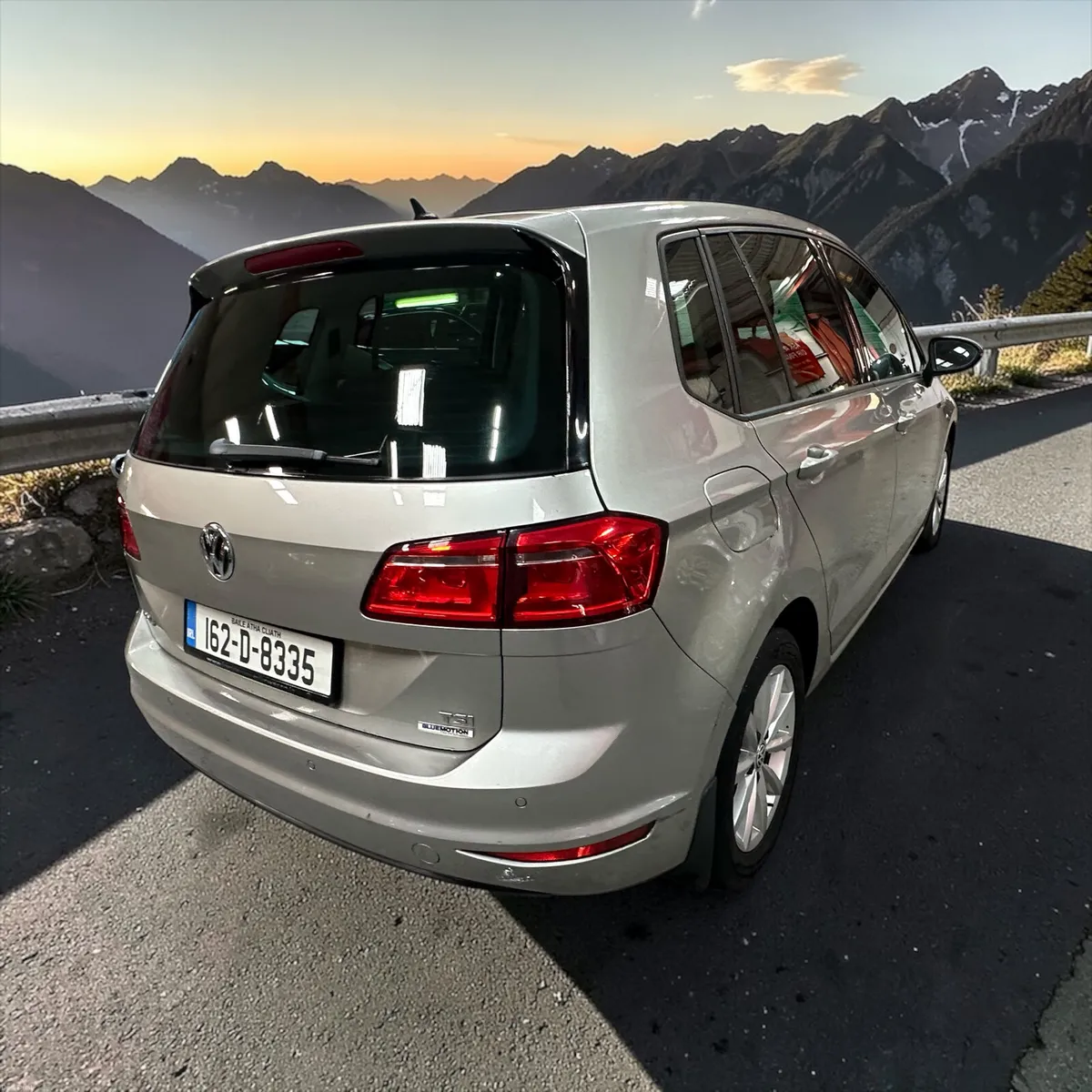 2016 Volkswagen Golf  *SV Lounge* 1.2 TSI  110 bhp - Image 2