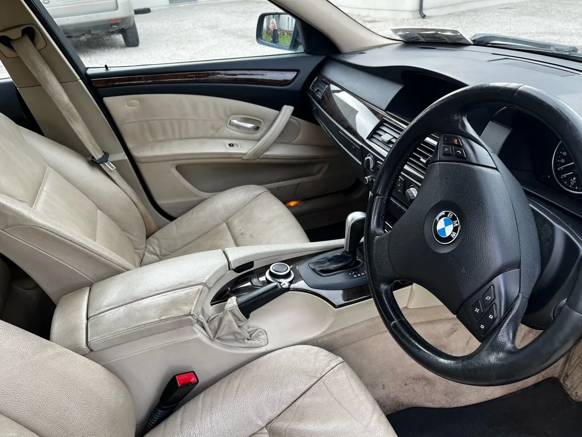 2007 BMW E61 - Image 4
