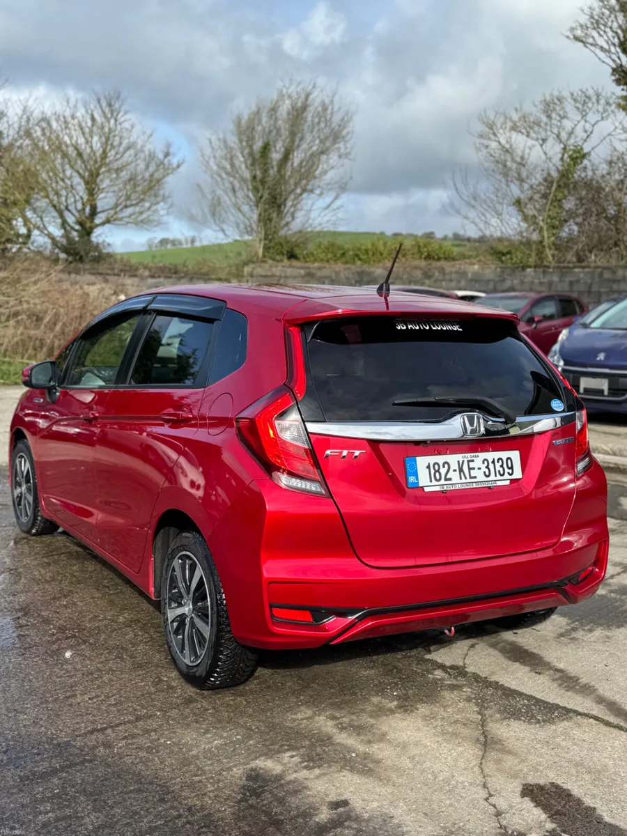 HONDA FIT HYBRID 2018 60000KM 2keys HighSpec Sport - Image 4