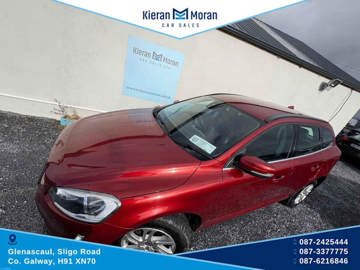 Volvo XC60 SE  R-DESIGN MHEV 197BHP - Image 3