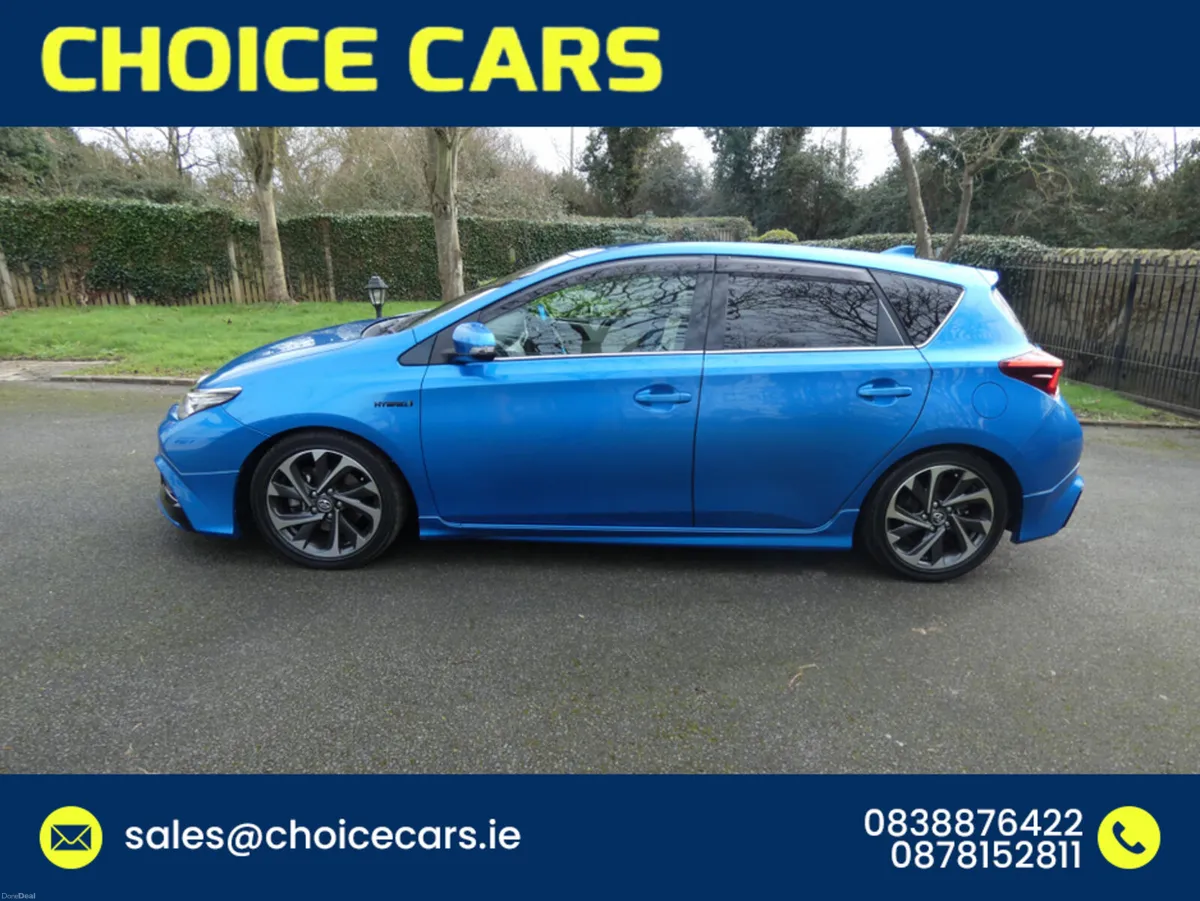 Toyota Auris 1.8 AUTO HYBRID - Image 3