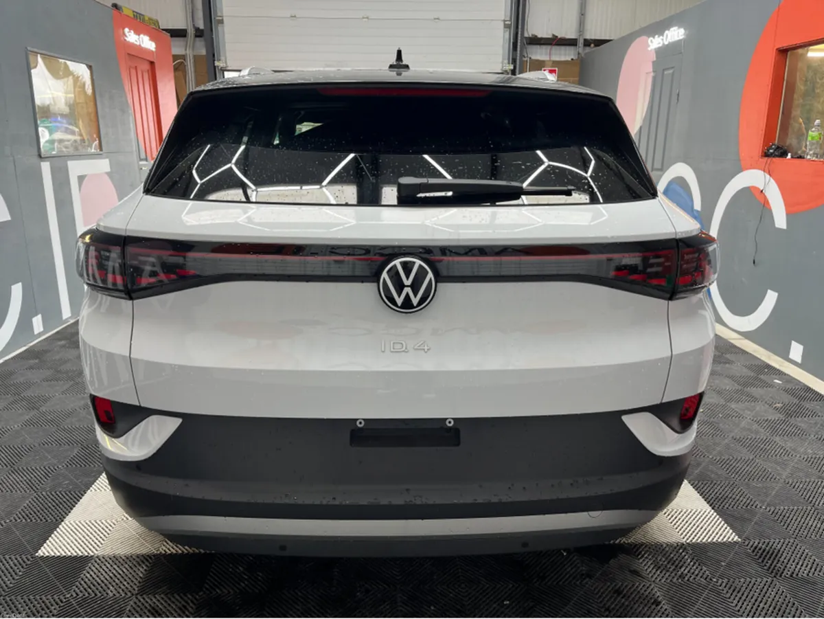 Volkswagen ID.4 €27950 2023 VOLKSWAGEN ID.4 PRO AU - Image 3