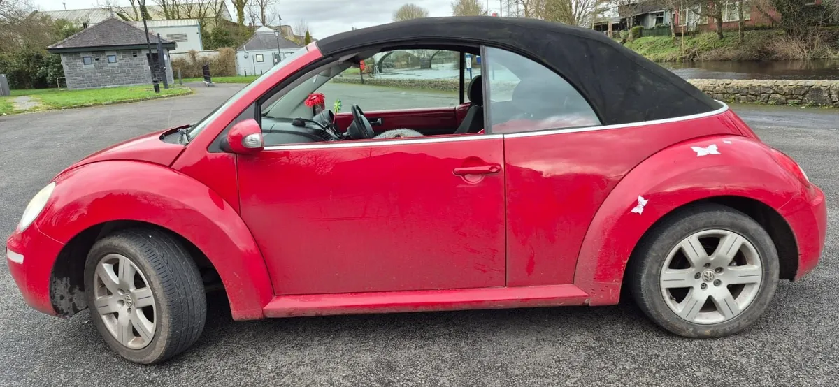 Volkswagen Beetle 2007 - Image 2