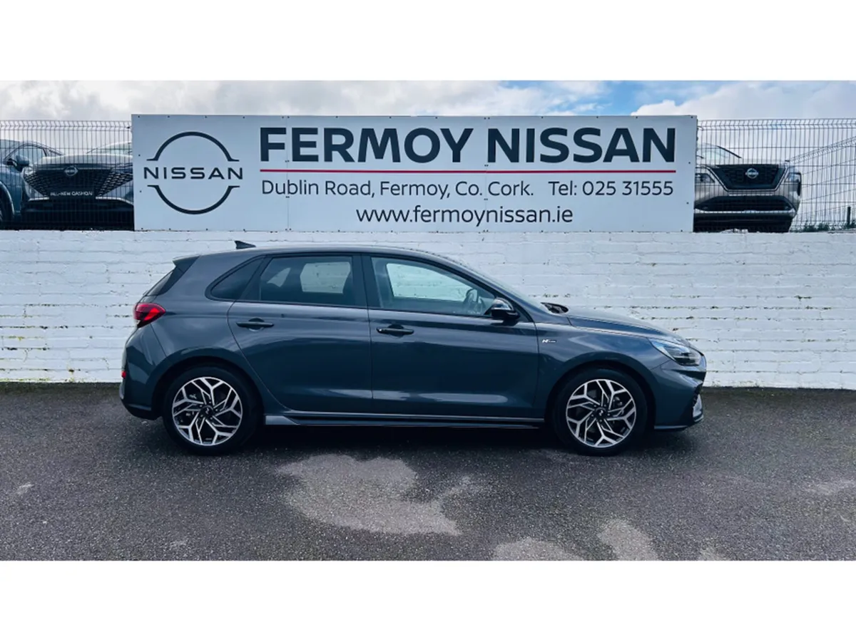 Hyundai i30 FULL N-LINE  SPEC 1.0 PETROL  REVERSE - Image 4