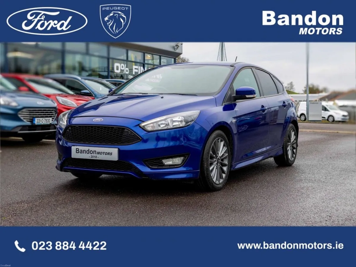 Ford Focus 2018 Ford Focus St-Line  ST-Line Naviga - Image 4