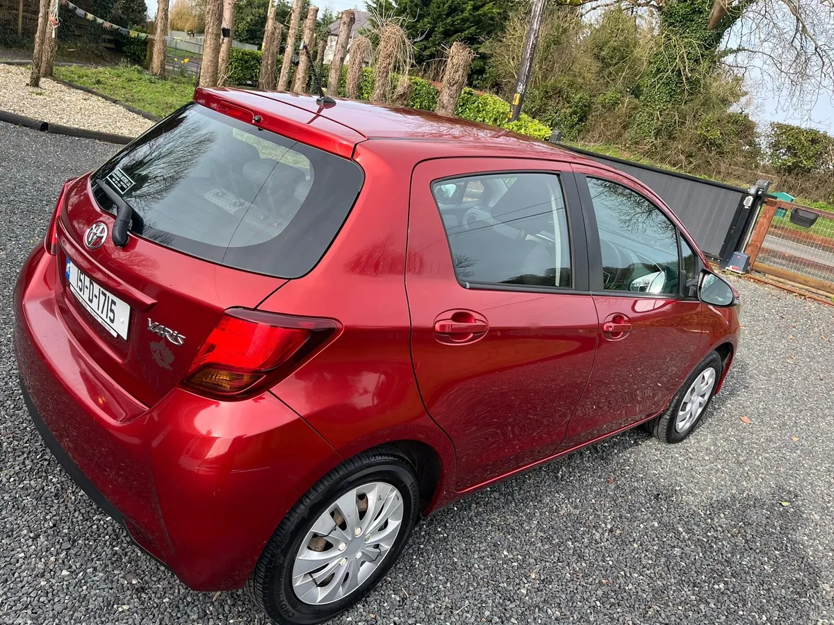 Toyota Yaris 2015 - Image 3