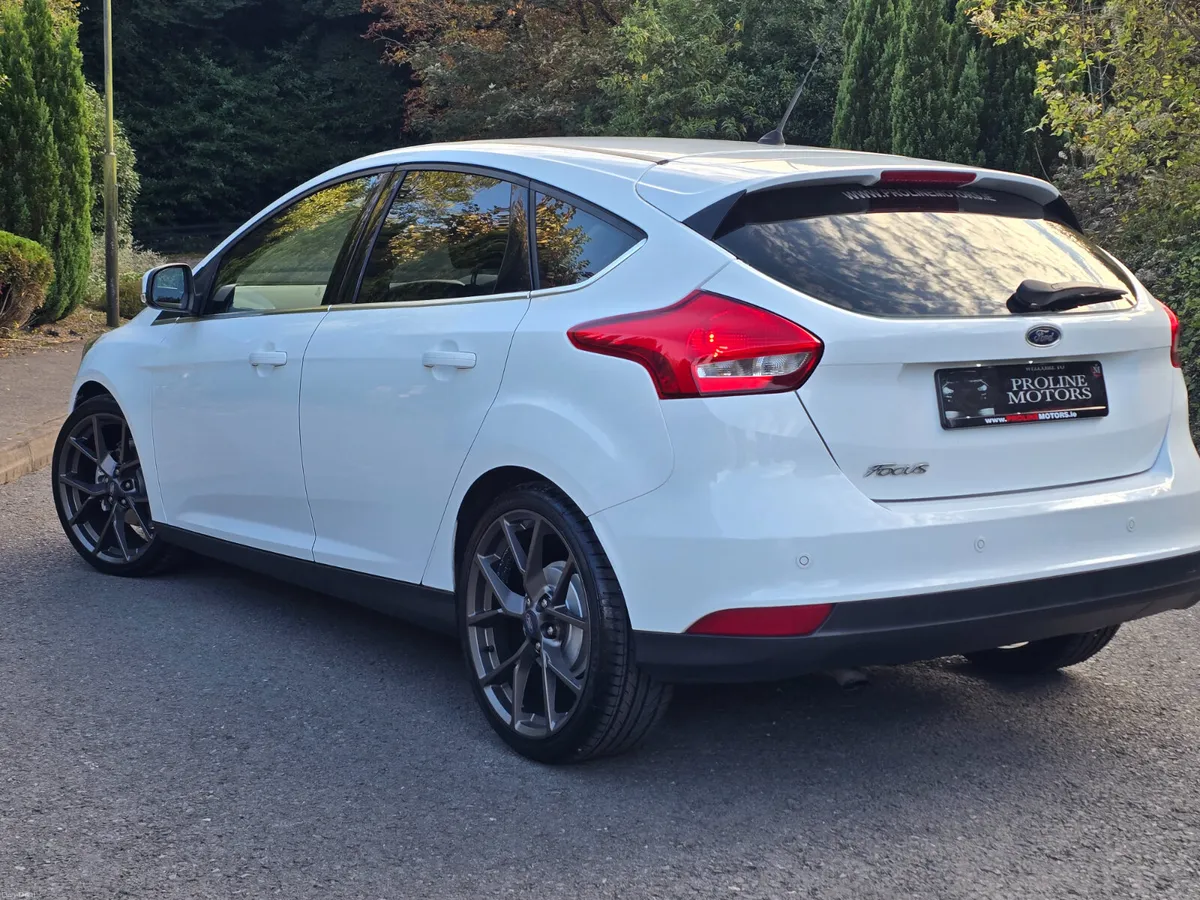 142 FORD FOCUS 1.5 TDCI TITANIUM - Image 4