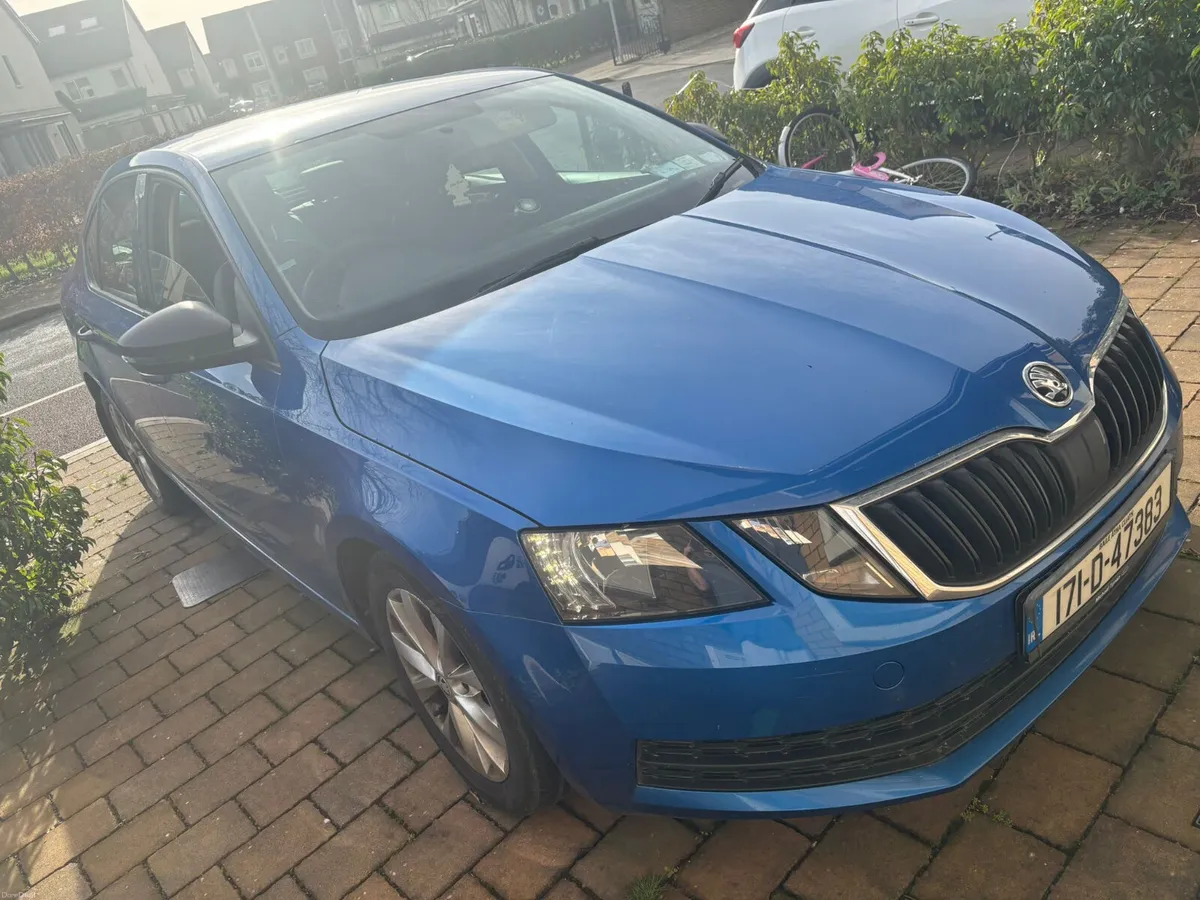Skoda Octavia 2017 ACTIVE 1.6TDI 115HP DSG - Image 4
