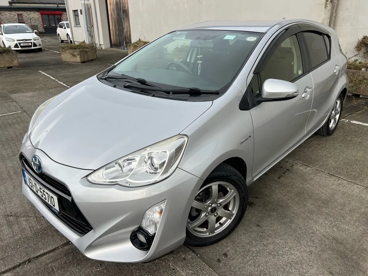 2015 Toyota Aqua Hybrid NEW NCT 04/27 - Image 3