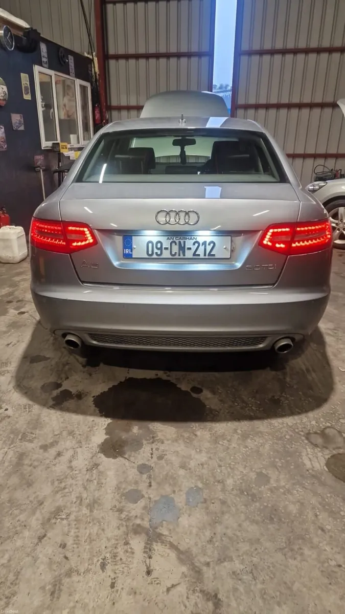 Audi A6 2009 - Image 2