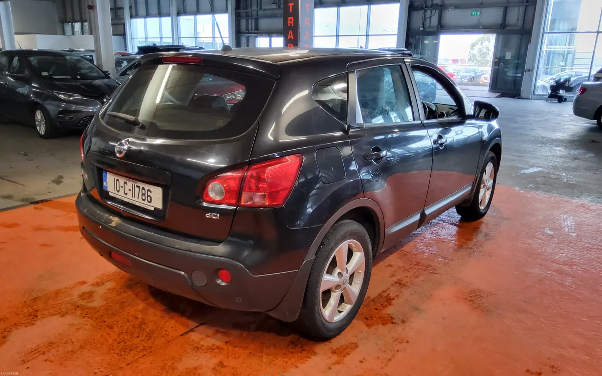 Nissan Qashqai 2010 - Image 3