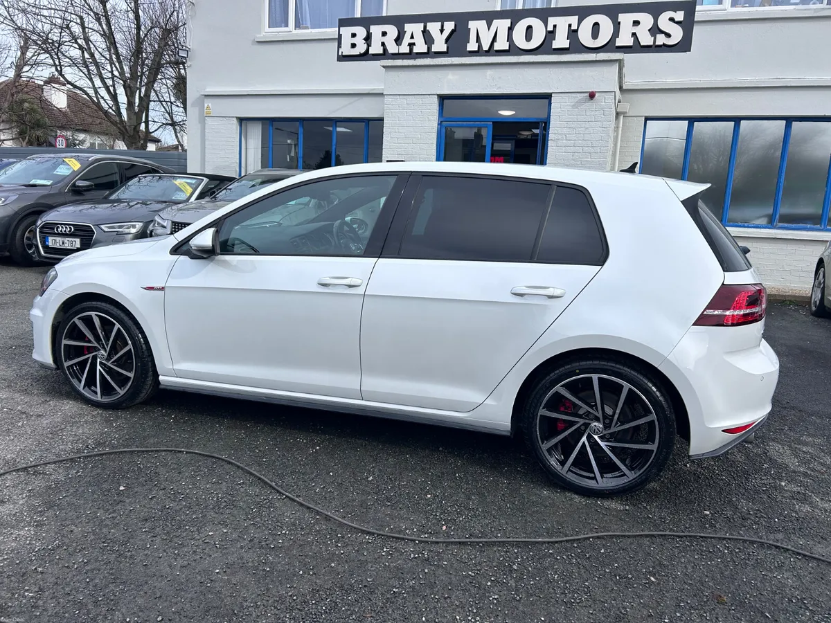 2017 VOLKSWAGEN GOLF GTI DSG AUTO 2.0TSI - Image 3