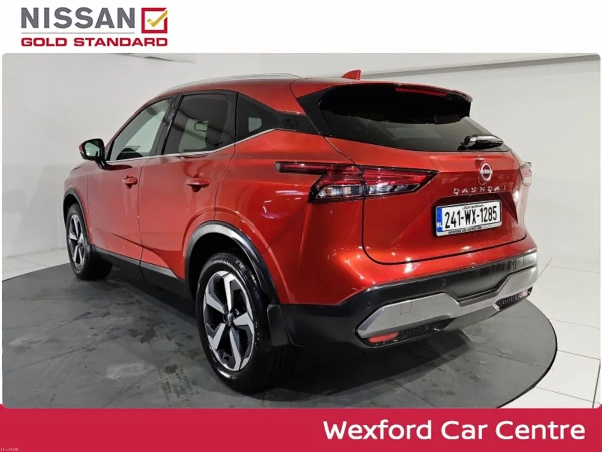 Nissan Qashqai 1.3 PET MILD HYBRID SV PREMIUM - Image 4