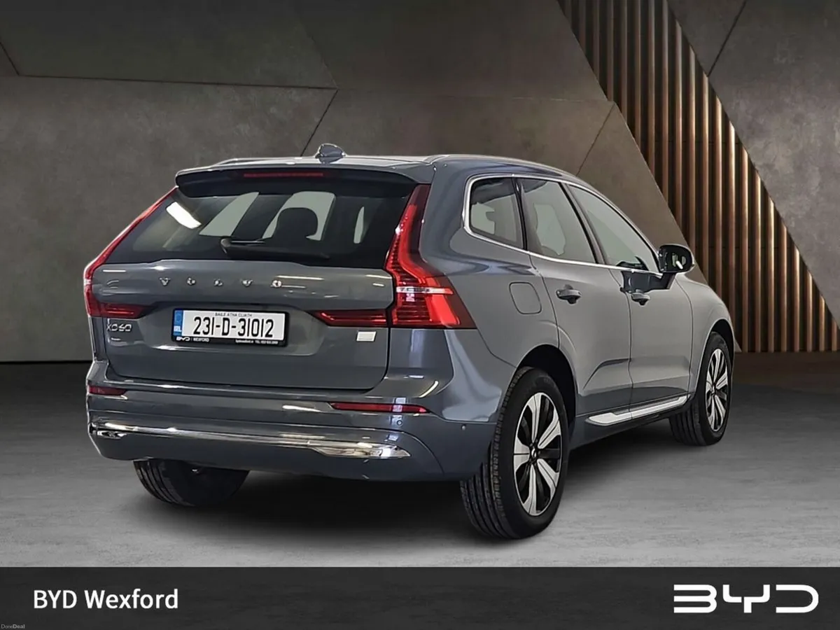 Volvo XC60 T6 Recharge PHEV 350hp AT8 Plus Bright - Image 3