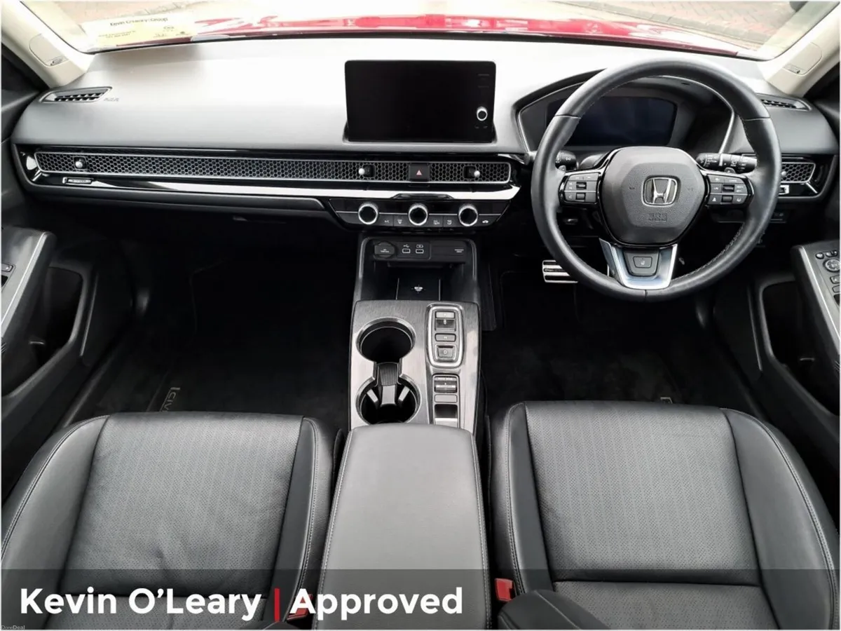 Honda Civic e:HEV Advance - Image 2