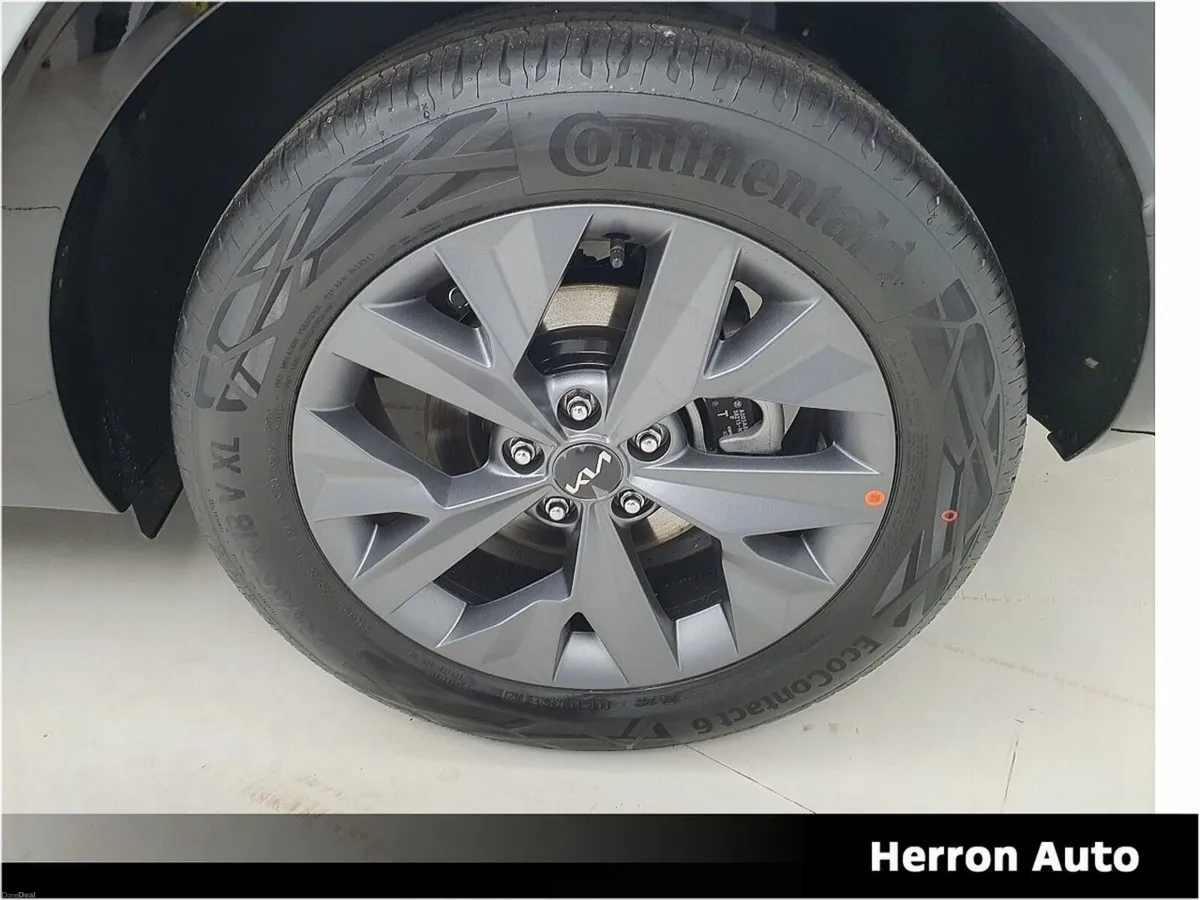Kia Sportage HIGH SPEC | AUTOMATIC - Image 4