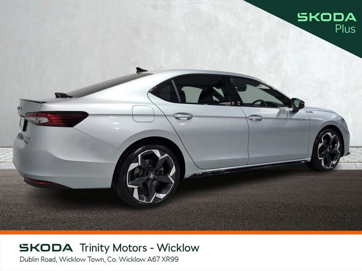 Skoda Superb ** SPORTLINE **  2.0TDI 150HP ** DSG- - Image 3