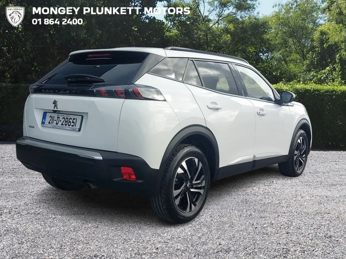 Peugeot 2008 1.2 Puretech  Allure *Summer Sale Eve - Image 6