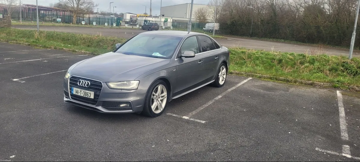 Audi A4 2014 - Image 2