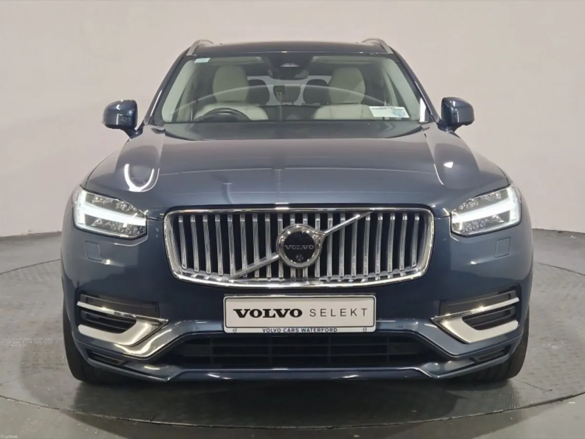 Volvo XC90 T8 PHEV Ultimate Bright - Image 3