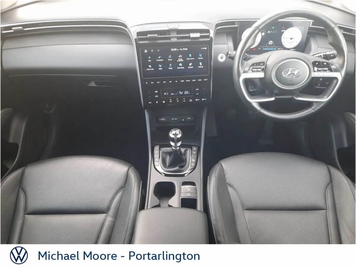 Hyundai Tucson 2WD Executive Plus - Image 2