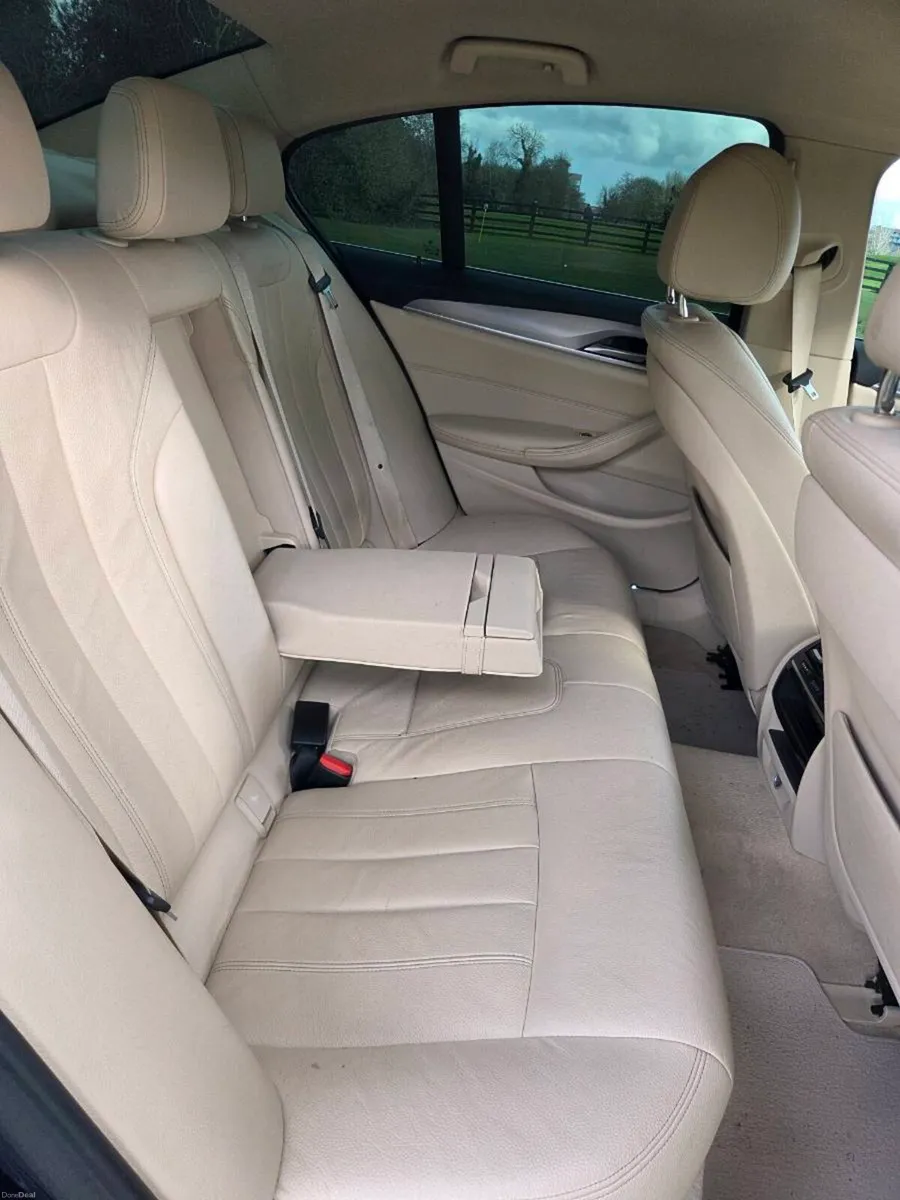 2018 BMW 520D 4x4  X DRIVE - Image 3