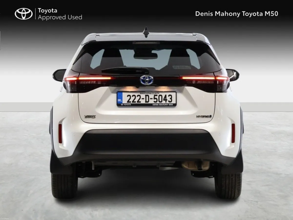 Toyota Yaris Cross Sol Hybrid - Image 4